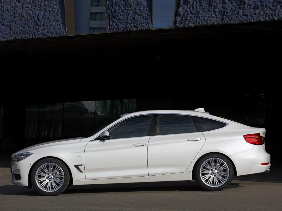  BMW 335i Gran Turismo Luxury Line 2013 года  (фото 6 из 16)